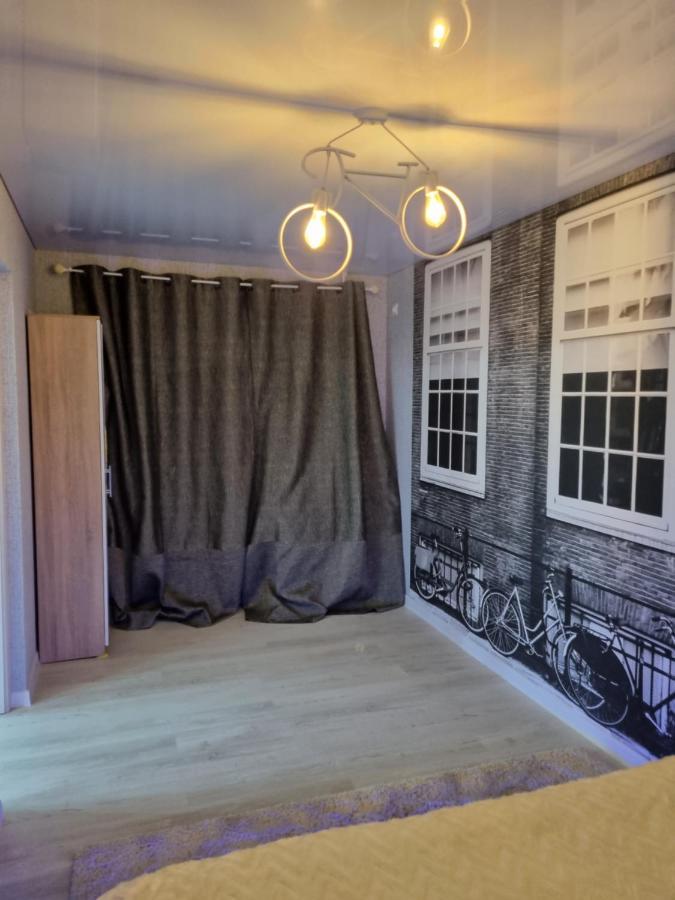 Apartamento Амстердам Kremenchuk Exterior foto