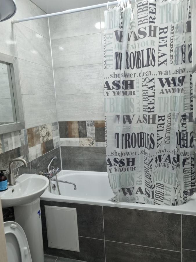 Apartamento Амстердам Kremenchuk Exterior foto